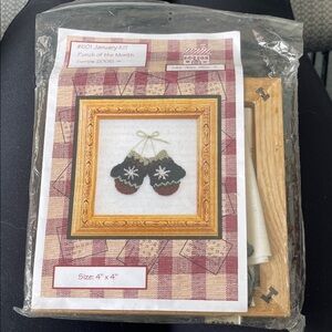 Punch of the Month Punch needle Kit with wood frame Mittens Design.